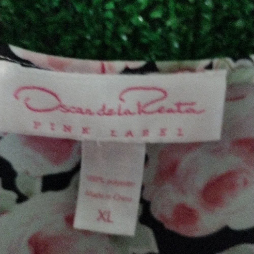 Oscar de la Renta Pink and Black Floral Camisole Y2K - Picture 2 of 3